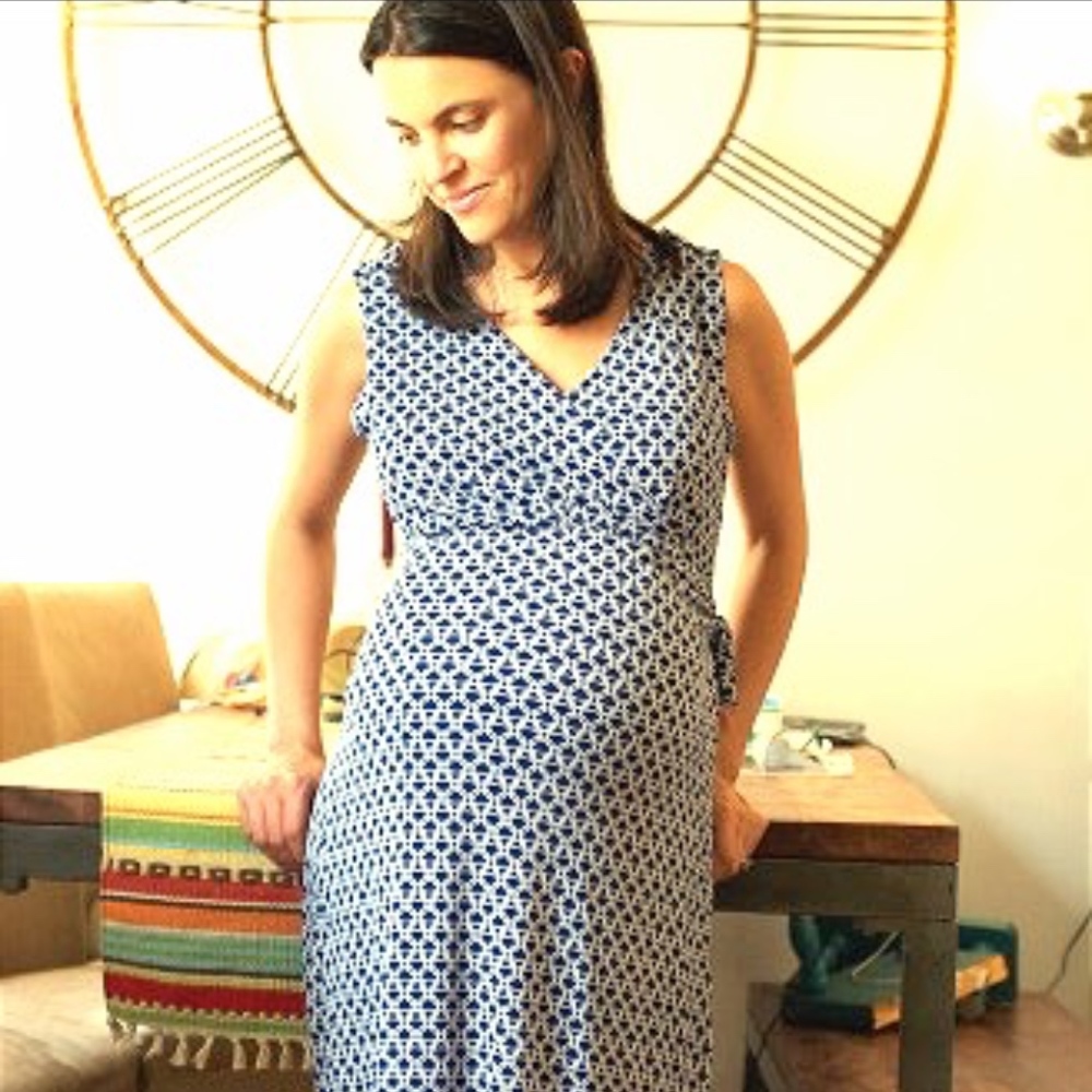 JW Sleeveless Wrap Maternity Dress (Red/White)